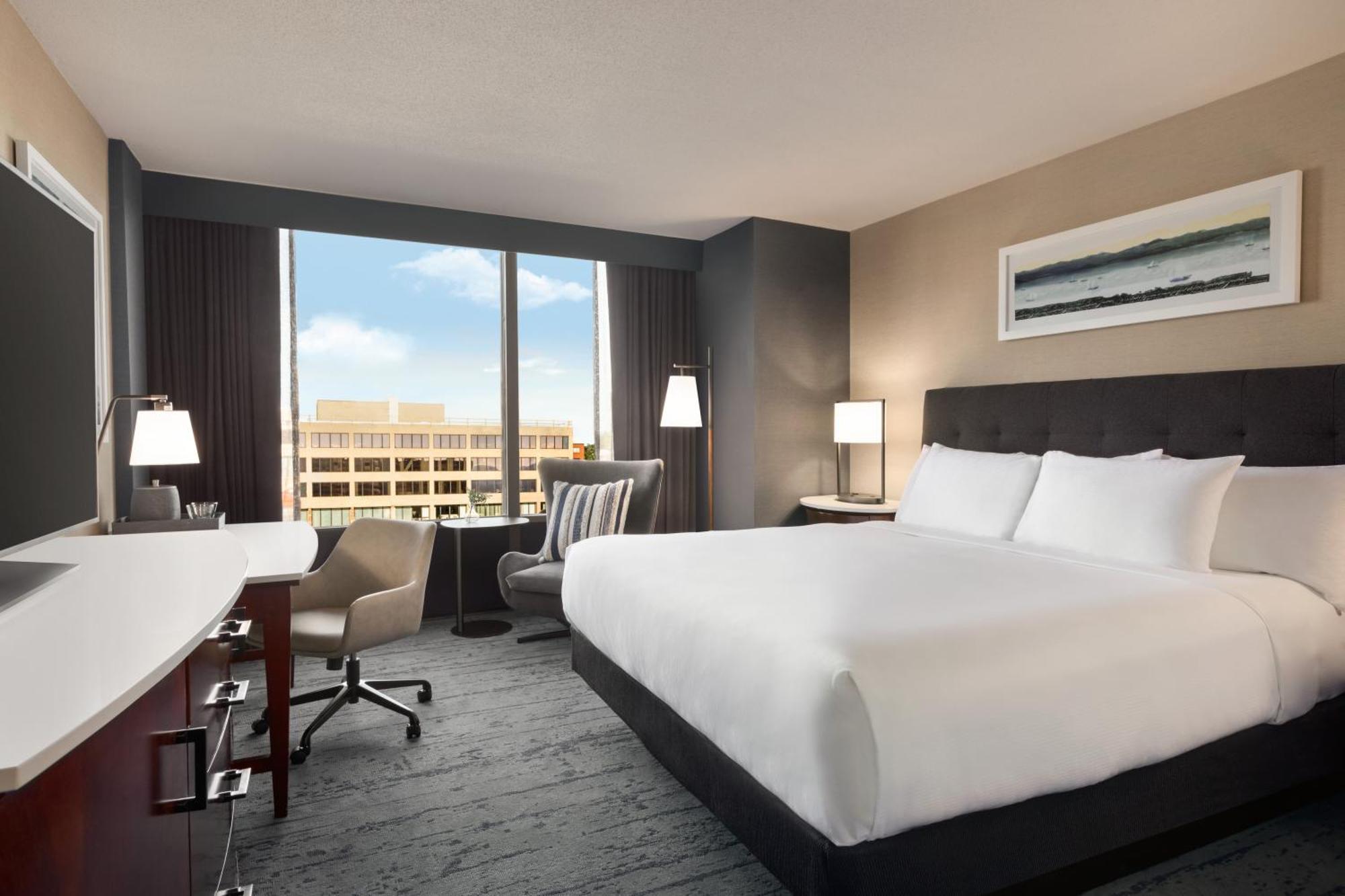 Hotel Champlain Burlington, Curio Collection By Hilton الغرفة الصورة